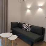 شقة 